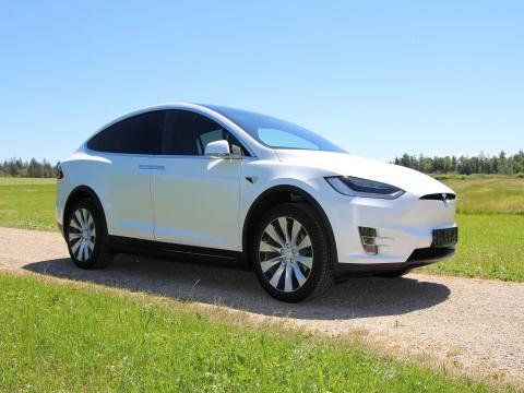 Anhängerkupplung nachrüsten Tesla Autochampion24 München