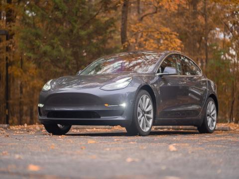 Anhängerkupplung nachrüsten Tesla Autochampion24 München