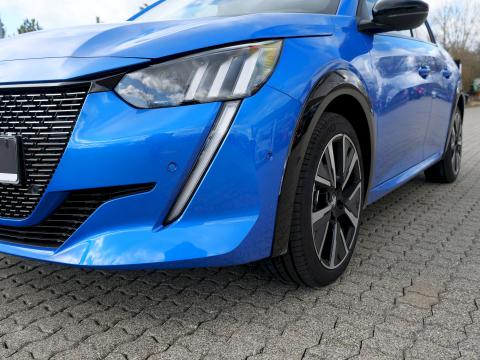 Peugeot 208 Vertigo Blau GT Line Auto Till München Peugeot 208 Vertigo Blau GT Line Auto Till München