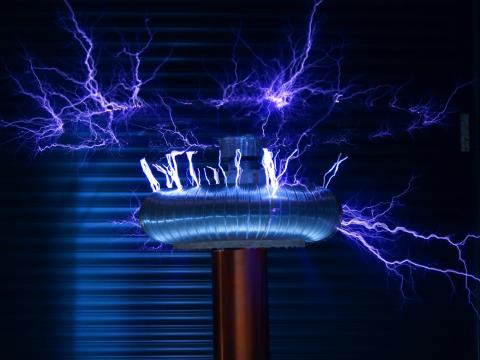 Porträt Nikola Tesla Spule Auto Till Blog Porträt Nikola Tesla Spule Auto Till Blog
