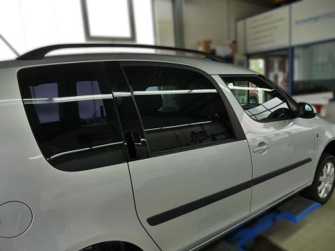 Scheiben tönen Skoda Roomster Autopflege Autochampion24 Scheiben tönen Skoda Roomster Autopflege Autochampion24