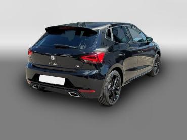 Fahrzeug ansehen: Seat Ibiza 1.0 TSI DSG FR Black LED * NAVI * 18 * KAMERA * KESSY * SHZ * VIRTUAL-COCKPIT Seat Ibiza 1.0 TSI DSG FR Black LED * NAVI * 18 * KAMERA * KESSY * SHZ * VIRTUAL-COCKPIT