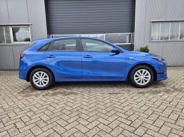 KIA Ceed  Vision 1.5 T-GDi 140PS Automatik Klimaautomatik Alarmanlage Sitzheizung Lenkradheizung Navi PDC Rückf.Kamera Bluetooth Touchscreen Apple CarPlay Android Auto Tempomat Tageszulassung