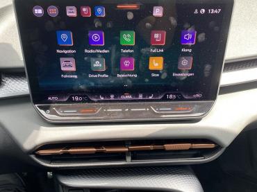 Cupra Terramar 1.5 eTSI DSG*Sennheiser*AHK*Pano*20 Gebrauchtwagen