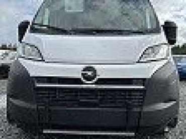 Opel Movano Cargo Kastenwagen verblecht L3H2 3.5t Opel 2.2 BlueHDi 140 103 kW (140 PS) 6-Gang 2.2 BlueHDi 140 6-Gang Neuwagen