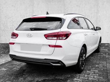 Hyundai i30 Advantage DCT Navi LED Digitales Cockpit Apple CarPlay Android Auto Tageszulassung