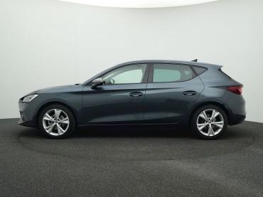 Seat Leon 1.5 eTSI DSG FR NAVI LED KAMERA ALU 17 Jahreswagen