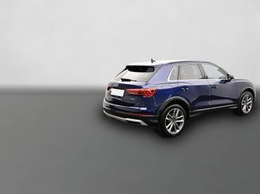 Audi Q3 40 TDI quattro S tronic advanced Matrix/AHK/Pano Gebrauchtwagen