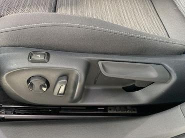 Skoda Superb Combi 2.0 TDI DSG 4x4 Selection*Pano*AHK* Gebrauchtwagen