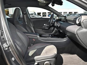 Mercedes-Benz A-Klasse A 180 Jahreswagen