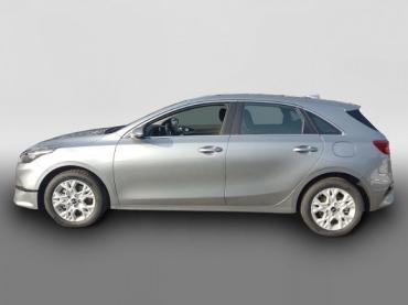 Fahrzeug ansehen: KIA Ceed Cee\'d 1.5T 48V DCT 140 ULTIMATE SHZ NAVI KLIMA Digitales Cockpit Soundsystem JBL LED Gebrauchtwagen KIA Ceed Cee\'d 1.5T 48V DCT 140 ULTIMATE SHZ NAVI KLIMA Digitales Cockpit Soundsystem JBL LED Gebrauchtwagen