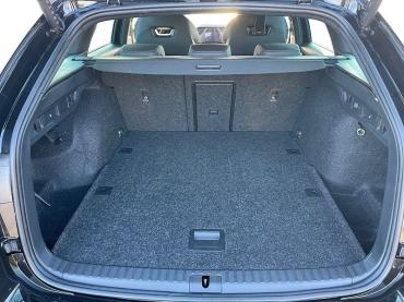 Skoda Octavia Combi Sportline eTSI DSG|AHK|el.HECK|KEY Gebrauchtwagen