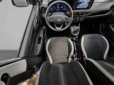 Fahrzeug ansehen: Hyundai i10 1,0 Navi Kamera viel Sicherheit ... Gebrauchtwagen Hyundai i10 1,0 Navi Kamera viel Sicherheit ... Gebrauchtwagen