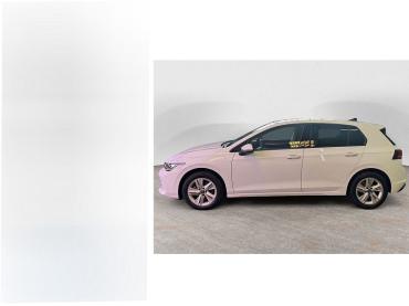 VW Golf VIII 1.5 eTSI DSG Facelift Life *Pano*LED*Navi*+3J. Garantie* Gebrauchtwagen