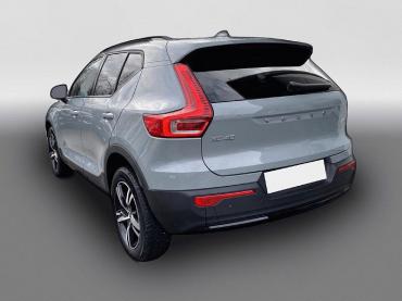 Volvo XC40 XC 40 Plus Dark 2WD Bluetooth LED Klima Gebrauchtwagen
