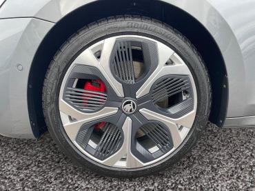 Skoda Octavia Combi RS TSI DSG|PANO|AHK|eHECK|5-J-GAR Gebrauchtwagen