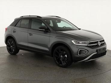VW T-Roc 1.5 TSI DSG Black Style, AHK, IQ.Light, 19-Zoll, easyOpen, Navi Tageszulassung