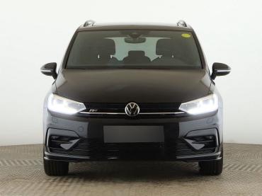 VW Touran 1.5 TSI R-line *Pano*AHK*LED*PDC*Navi* Gebrauchtwagen