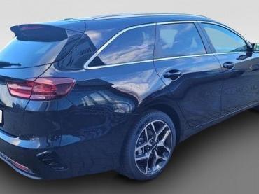 Fahrzeug ansehen: KIA Ceed TOP Ceed SW AT Top * VollLED * Navi * Shzg * Cam * AHK 10... KIA Ceed TOP Ceed SW AT Top * VollLED * Navi * Shzg * Cam * AHK 10...