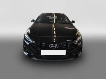 Hyundai i30 FL Kombi (MY25) 1.5 T-GDI (140 PS) 48V 7-DCT 2WD Advantage Plus-Paket Jahreswagen