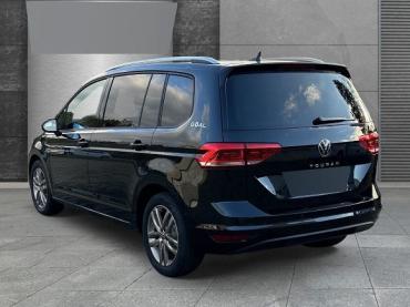 VW Touran Comfortline 1.5 TSI 7- Sitzer Panorama El. Panodach Navi Jahreswagen