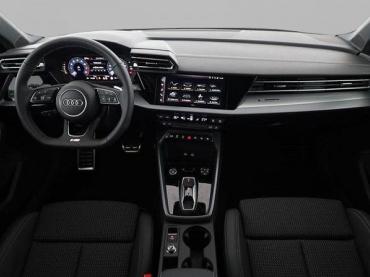 Audi A3 TFSI 110 kW S line A3 Sportback 35 TFSI S-Troni... Tageszulassung
