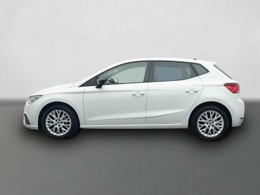 Fahrzeug ansehen: Seat Ibiza 1.0 TSI DSG FR - ab 177 NAVI KAMERA ACC LED Jahreswagen Seat Ibiza 1.0 TSI DSG FR - ab 177 NAVI KAMERA ACC LED Jahreswagen