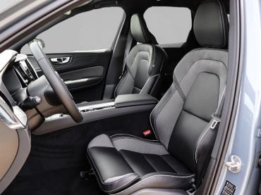 Volvo XC60 B4 Benzin Plus Dark Pano Standh. H&K BLIS Tageszulassung