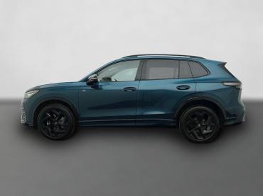 Fahrzeug ansehen: VW Tiguan 2.0 TDI DSG 4Mo. R-Line BLACK-STYLE AHK H&K ALU 19 Gebrauchtwagen VW Tiguan 2.0 TDI DSG 4Mo. R-Line BLACK-STYLE AHK H&K ALU 19 Gebrauchtwagen