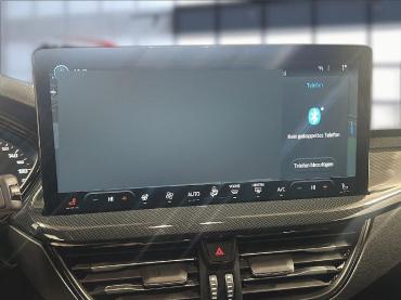 Ford Focus Line Bluetooth Navi LED Klima el. Fenster Gebrauchtwagen