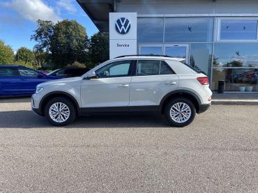 VW T-Roc 1.5 TSI DSG LIFE NAVI+LED+AHK+APP-CONNECT+ Gebrauchtwagen