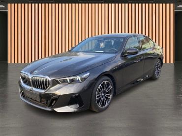 BMW 5er d M Sport*Cockpit Prof*HeadUp*360°Kamera*AHK Gebrauchtwagen