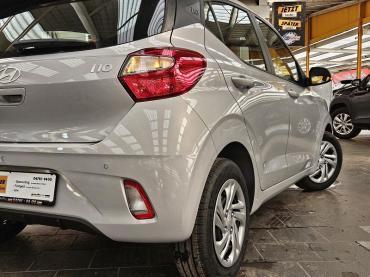 Hyundai i10 1,0 Navi Kamera viel Sicherheit ... Gebrauchtwagen