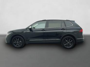 Fahrzeug ansehen: VW Tiguan 2.0 TSI DSG Life AHK MATRIX-LED 18 Gebrauchtwagen VW Tiguan 2.0 TSI DSG Life AHK MATRIX-LED 18 Gebrauchtwagen