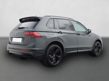 VW Tiguan 2.0 TDI DSG 4Mo. R-Line BLACK-STYLE PANO AHK NAVI KAMERA Gebrauchtwagen