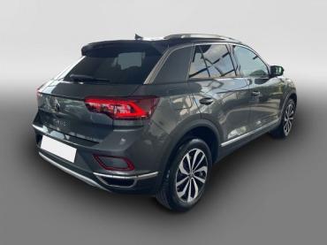 Fahrzeug ansehen: VW T-Roc Style 1.5 TSI Navi el.Hecklappe ACC IQ-Light Kamera Leder Digi. Cockpit VW T-Roc Style 1.5 TSI Navi el.Hecklappe ACC IQ-Light Kamera Leder Digi. Cockpit