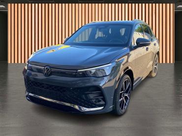 VW Tiguan 1.5 eTSI 110 kW R-Line*neues Modell*HarmanKardon Gebrauchtwagen