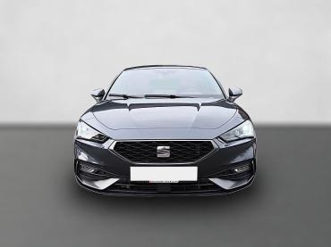 Seat Leon 2.0 TDI DSG FR NAVI ACC RFK LED KEYLESS SITZH Jahreswagen