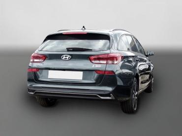 Fahrzeug ansehen: Hyundai i30 Mild-Hybrid Advantage Kombi DCT Navi LED Panoramadach Tageszulassung Hyundai i30 Mild-Hybrid Advantage Kombi DCT Navi LED Panoramadach Tageszulassung