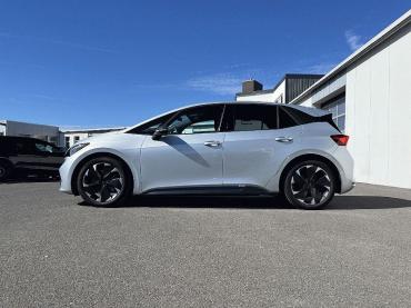 Cupra Born e-Boost 161¤ m. 20 Anzahlung Wärmepumpe 63kWh CCS Navi ACC LED SHZ DAB PDC Klima Jahreswagen