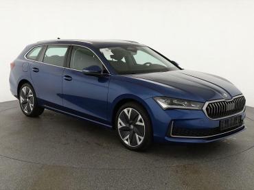 Skoda Superb Combi TDI DSG 4x4 Selection, Standheizung, Pano, AHK, Navi, Matrix Gebrauchtwagen