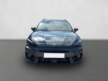 Fahrzeug ansehen: Cupra Leon SP 2.0 TSI DSG 4Dr VZ AB 349EUR SENNHEISER KAMERA SHZ Jahreswagen Cupra Leon SP 2.0 TSI DSG 4Dr VZ AB 349EUR SENNHEISER KAMERA SHZ Jahreswagen