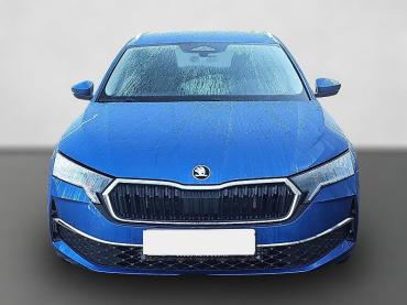 Skoda Octavia Combi 2.0 TDI DSG Selection Navi ACC AHK Tageszulassung