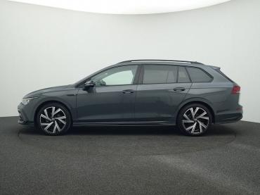 VW Golf 8 1.5 eTSI DSG R-Line BLACK-STYLE ACC PDC SHZ 18 Gebrauchtwagen