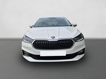 Skoda Fabia  1.0 TSI 95PS Selection 5-türig Rückf.Kamera Parksensoren Sitzheizung Multifunktionslenkrad Klima Skoda-Radio Bluetooth Touchscreen Tempomat Nebelsch. Apple CarPlay + Android Auto Tageszulassung