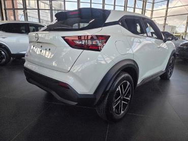 Nissan Juke N-Connecta 1.0 DIG-T DCT NAV KAM SITZH. Gebrauchtwagen