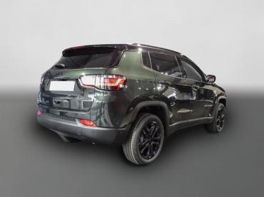 Jeep Compass North Star Mild-Hybrid Sicherheits-Paket LED ACC Mehrzonenklima Tageszulassung