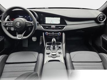 Alfa Romeo Giulia 2.0 TURBO 16V Q4 VELOCE TECHNOLOGIE-PAKET   Tageszulassung