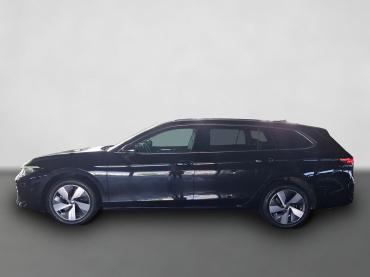 Fahrzeug ansehen: VW Passat Passat Elegance 2,0 l TDI SCR 4MOTION 14 2 kW (193 PS) 7-Gang-Doppelkupplungsgetr iebe DSG Jahreswagen VW Passat Passat Elegance 2,0 l TDI SCR 4MOTION 14 2 kW (193 PS) 7-Gang-Doppelkupplungsgetr iebe DSG Jahreswagen