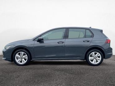 VW Golf Life eTSI DSG|NAV|ACC|KEYLESS|KAMERA|WINTER Jahreswagen